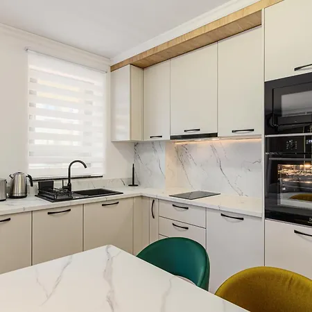 Apartamento Hubix Coresi Braşov