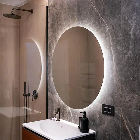 Hubix Coresi Apartamento