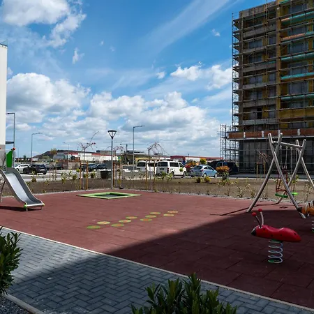 Hubix Coresi Apartamento