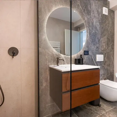 Hubix Coresi Apartamento